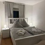 Alpinelounge -modern - Spacious