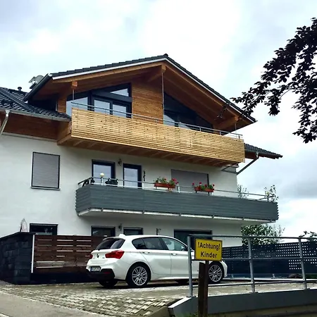 Alpinelounge -modern - Spacious Apartman Waltenhofen