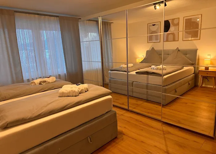 Alpinelounge -modern - Spacious